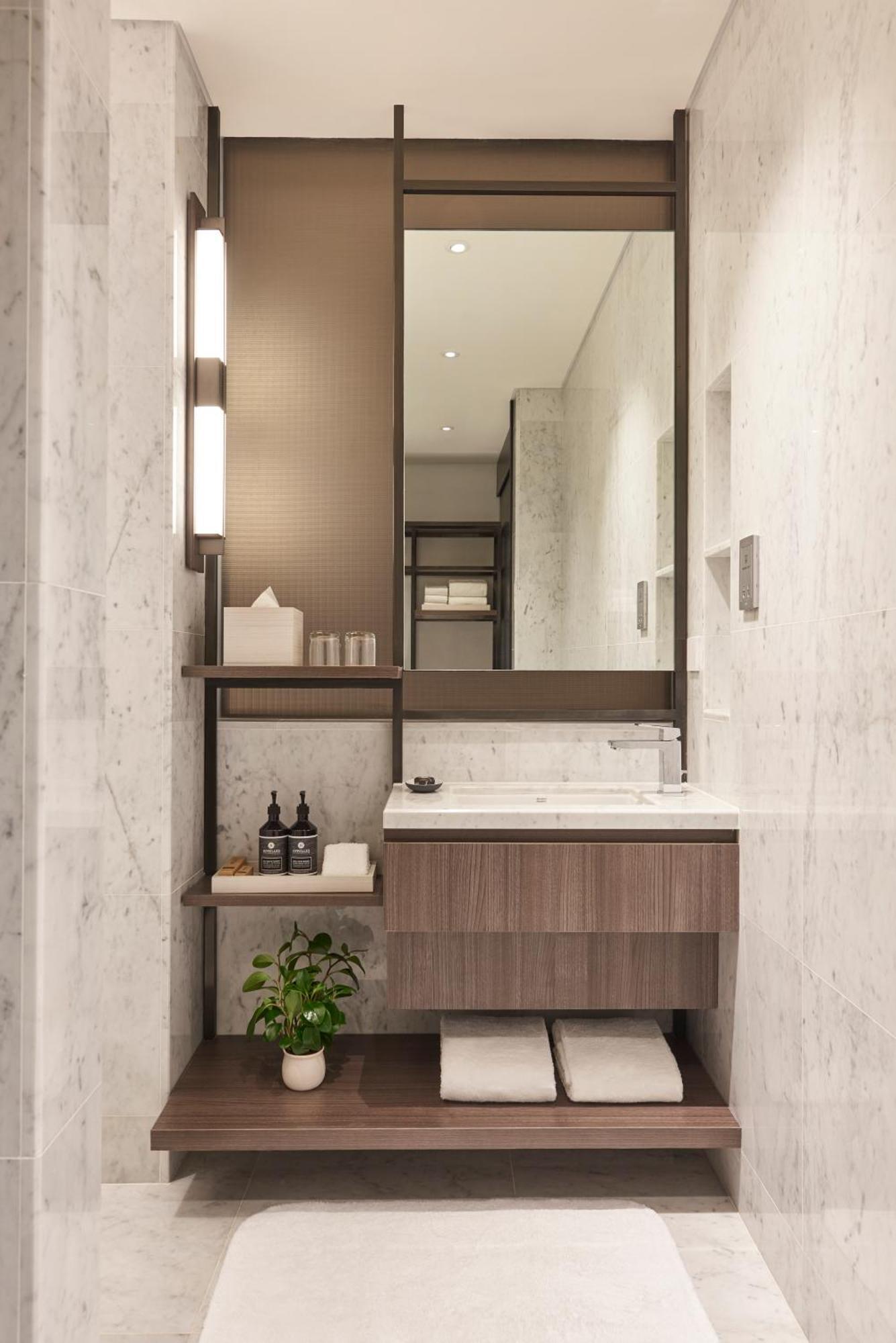 Amara - Newly Renovated 5*