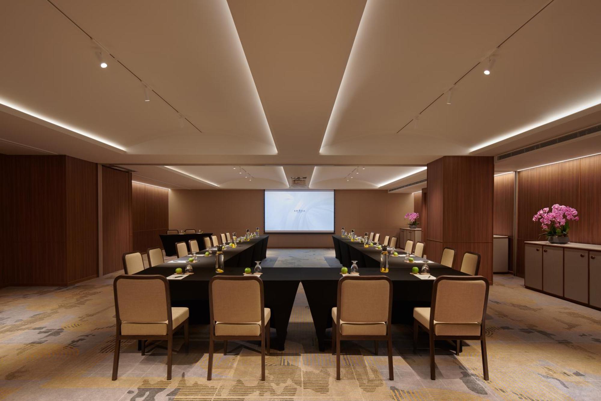 Amara - Newly Renovated Hotel