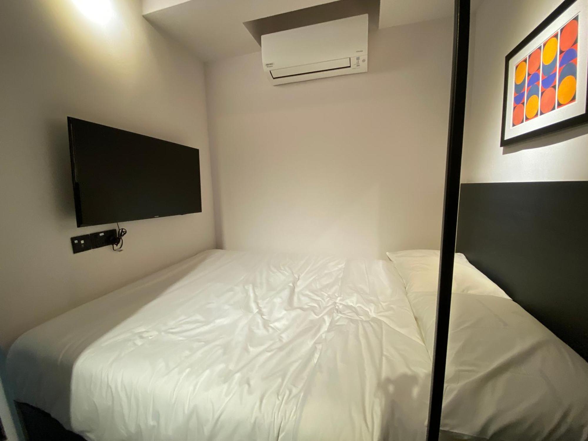 Apartment Base Residences Gemmil Lane Singapore