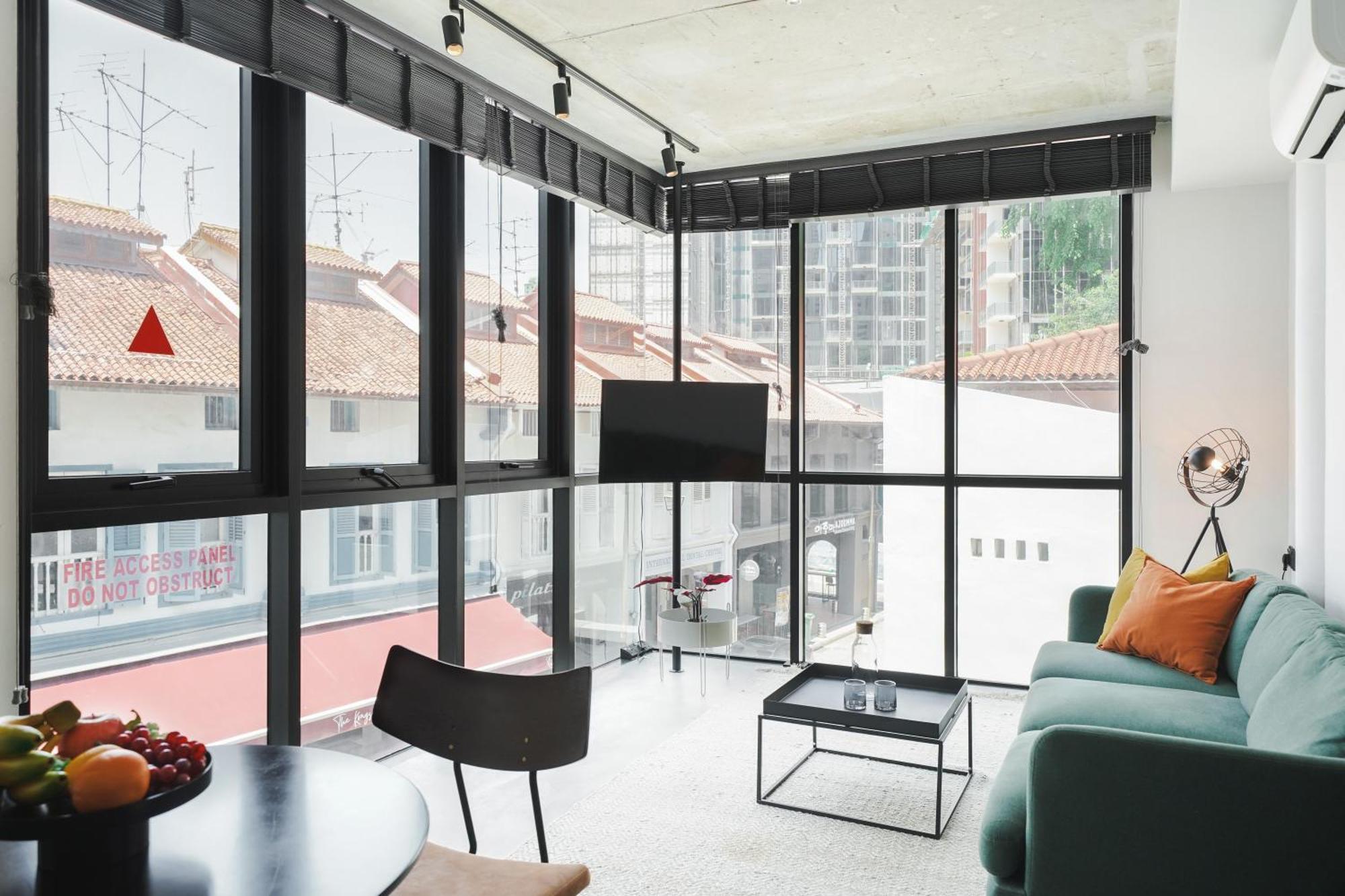 Base Residences Gemmil Lane Apartment *