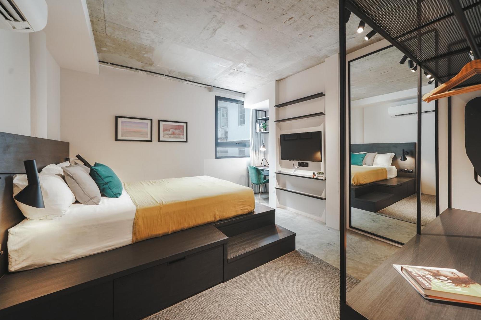 Base Residences Gemmil Lane Apartment Singapore