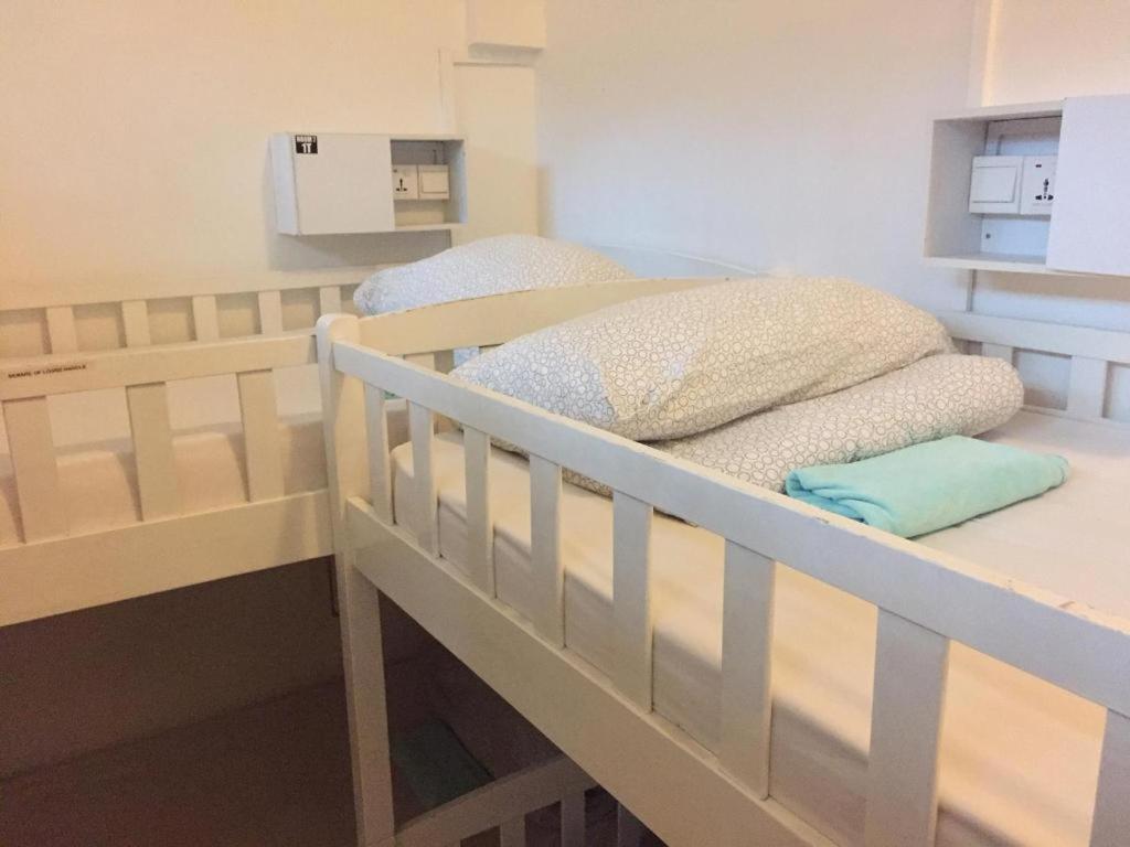 Royal Hostel *