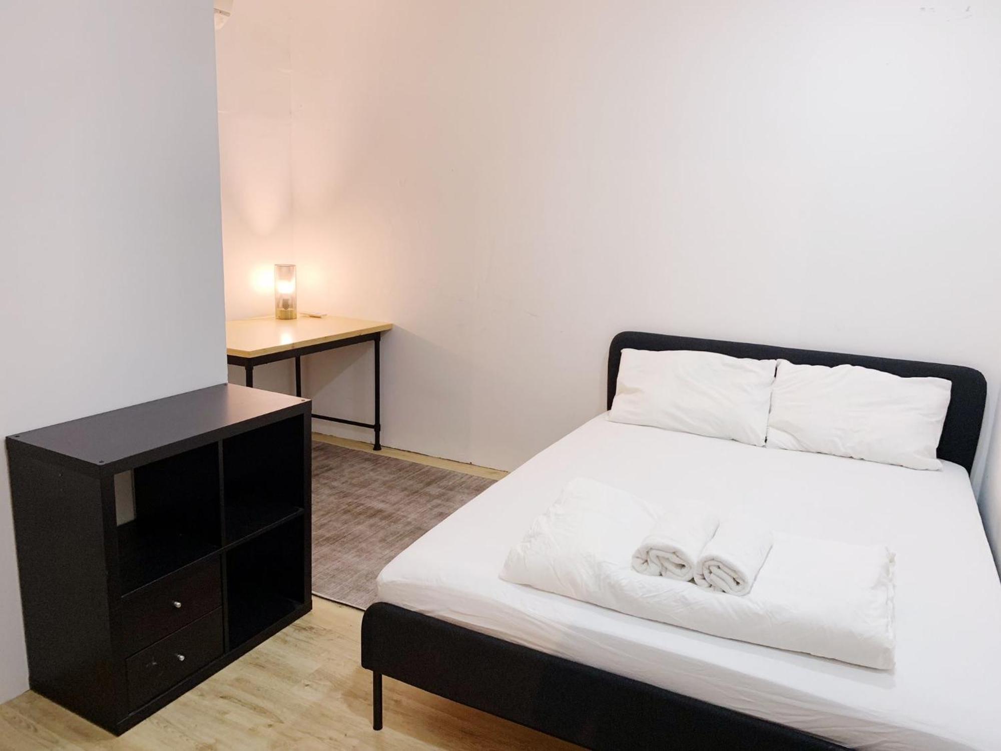 Radzone Hostel *