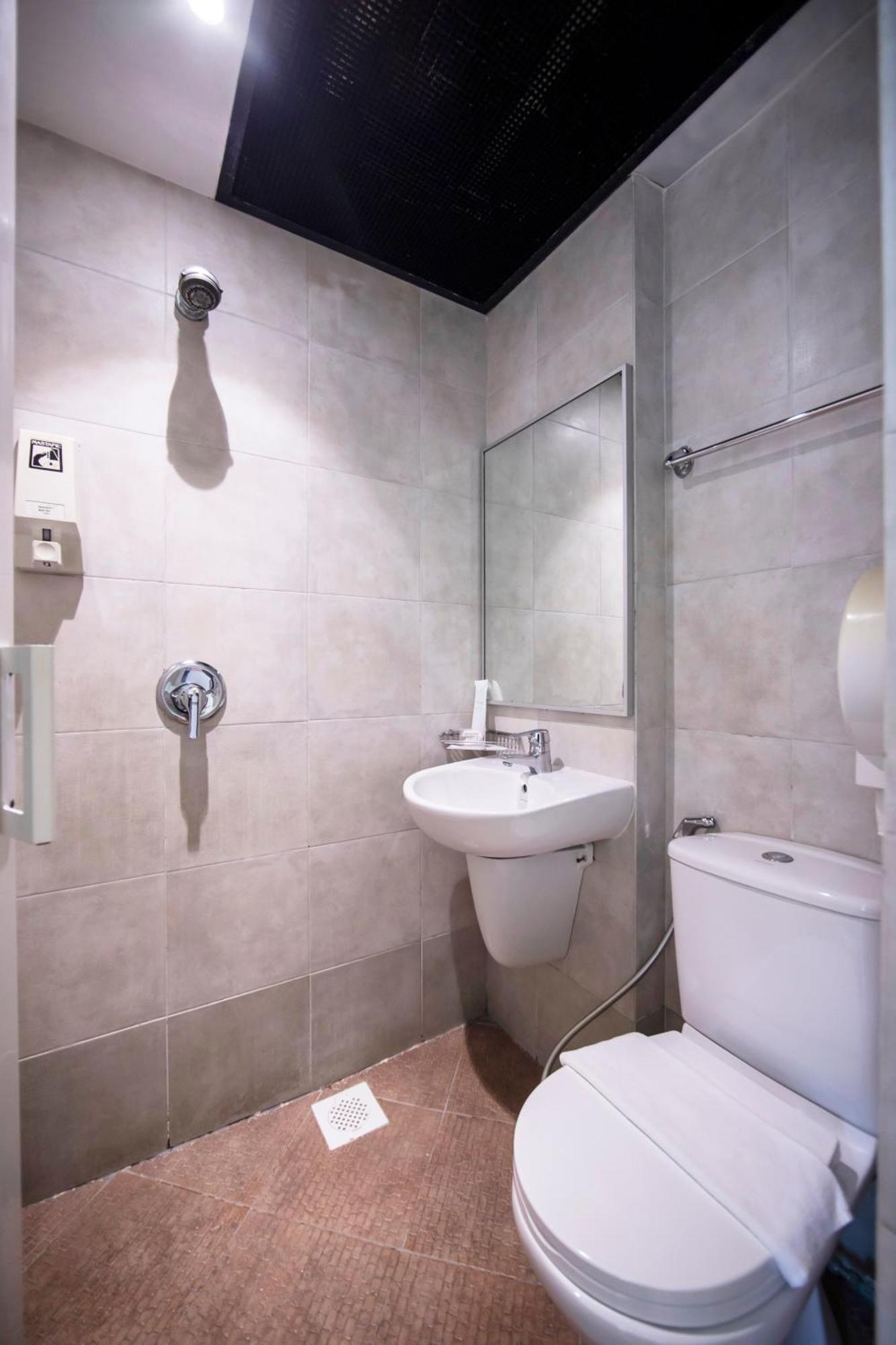 Hotel Fragrance - Balestier