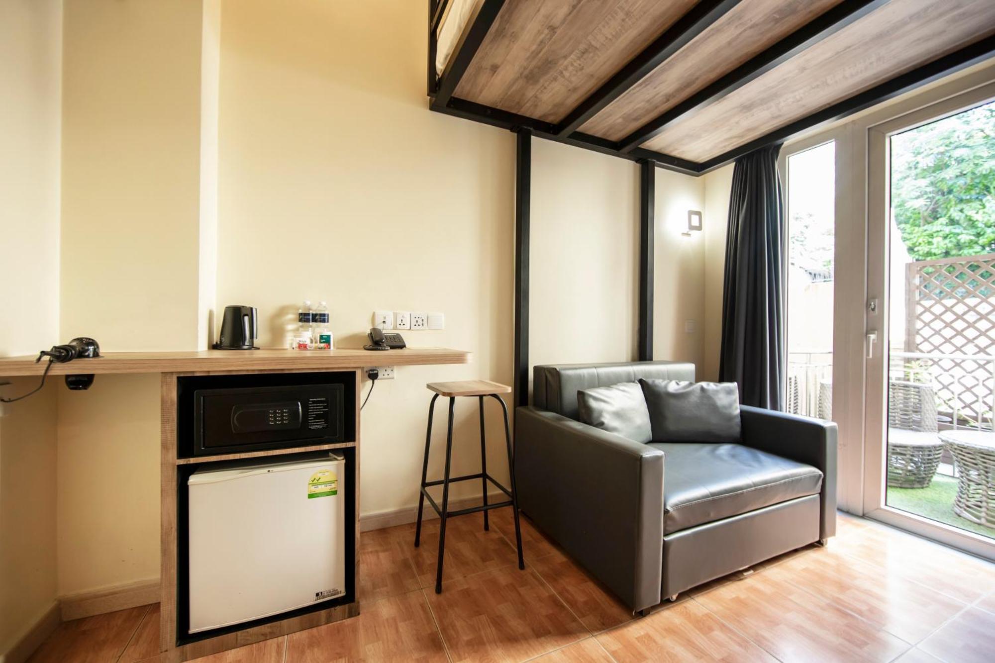 Fragrance - Balestier Hotel Singapore