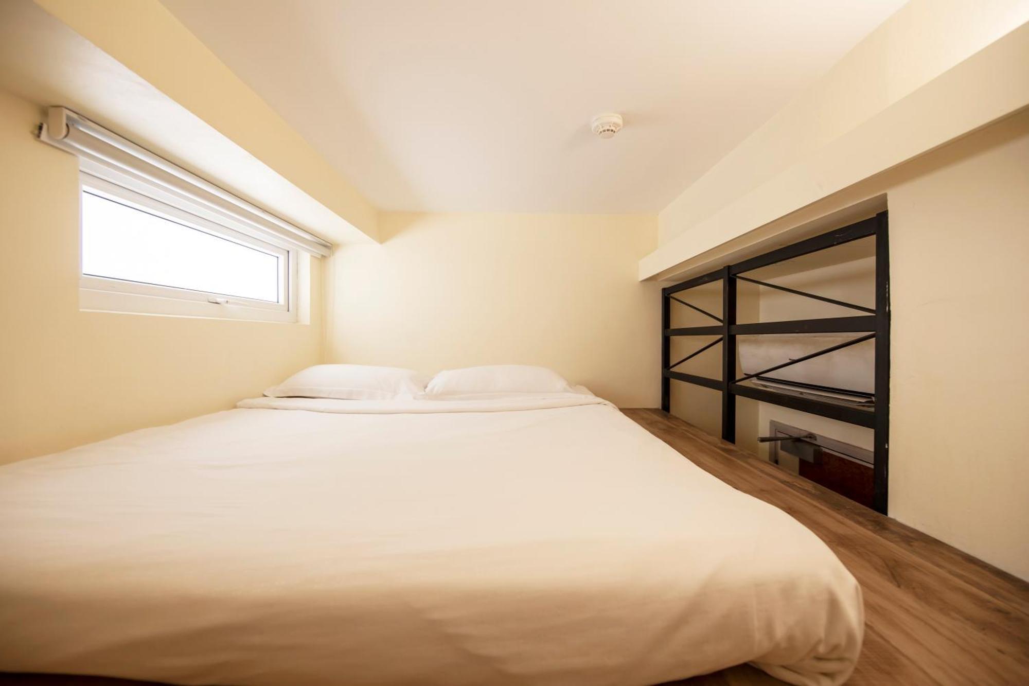 Fragrance - Balestier Hotel