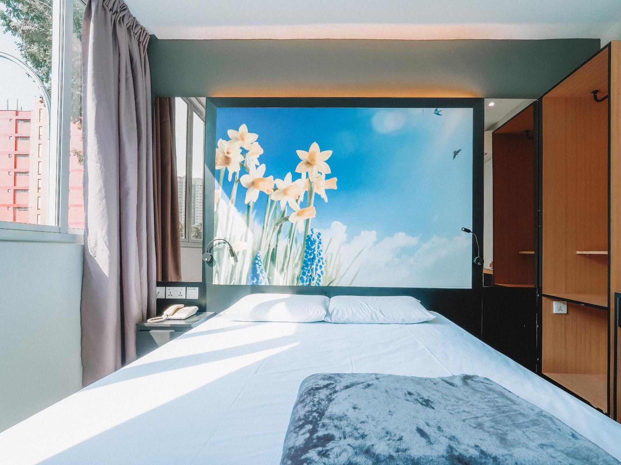 Hotel Hi Dot