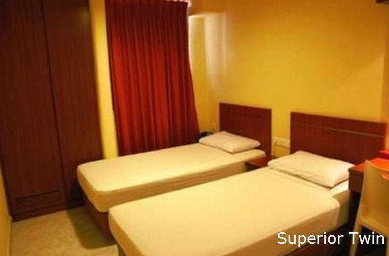 Ibis Budget Ametrine Hotel 2*
