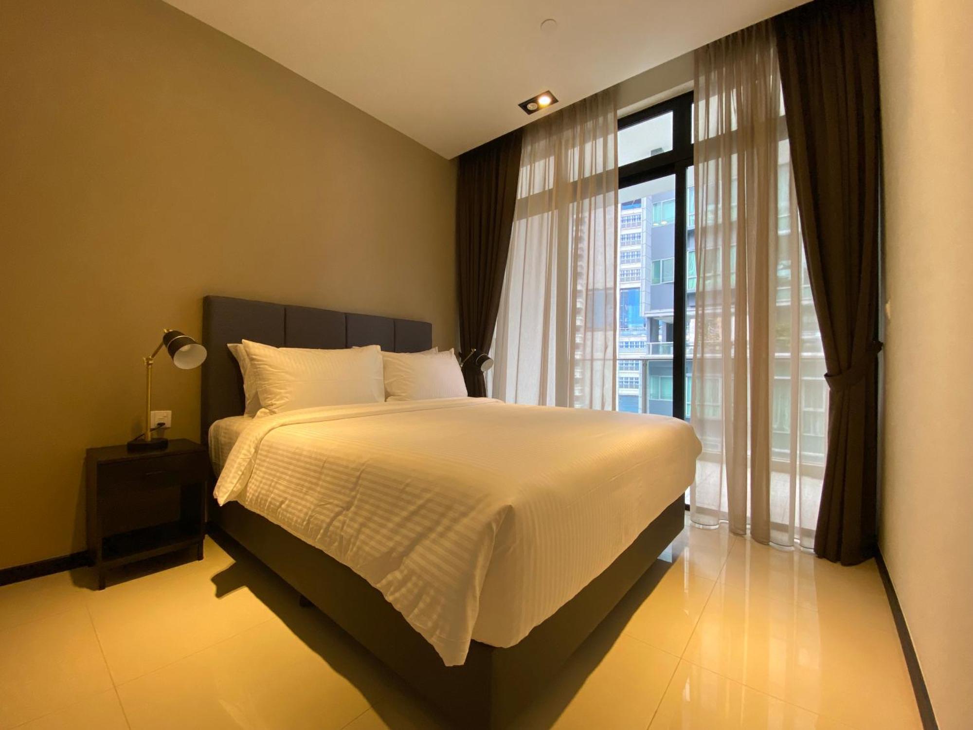 Momentus Novena Aparthotel