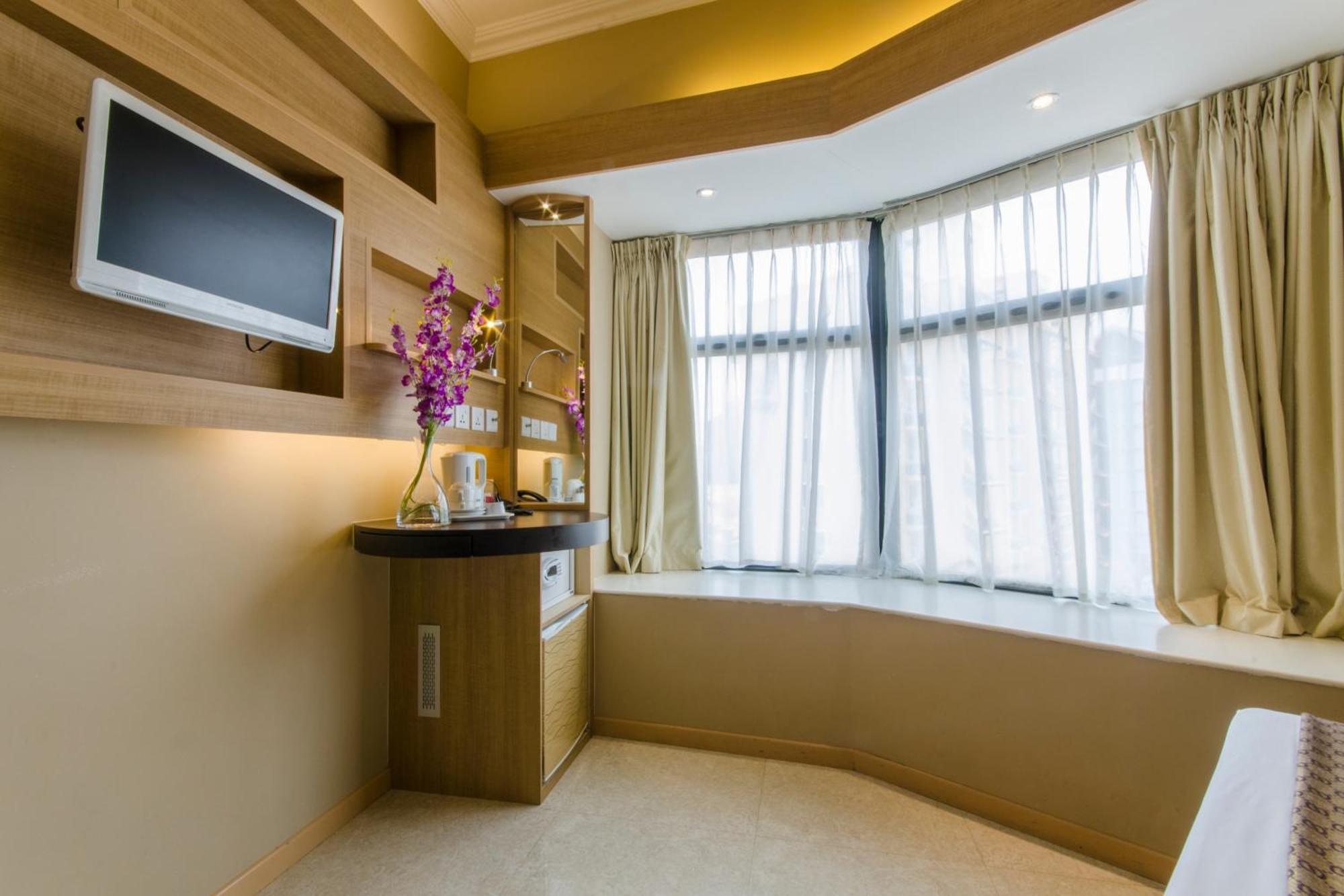 Robertson Quay Hotel 3*