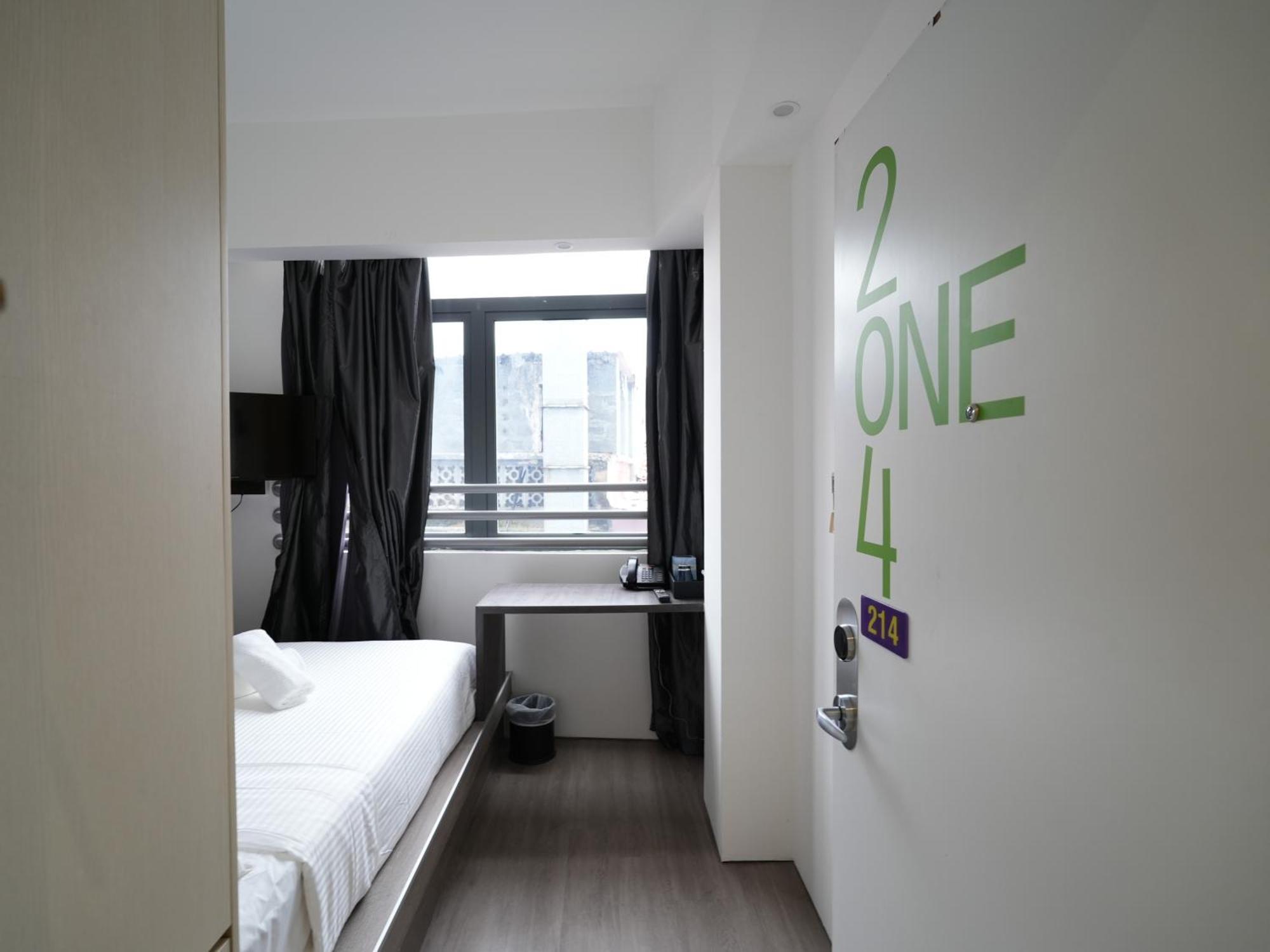 A Dickson 3* Singapore