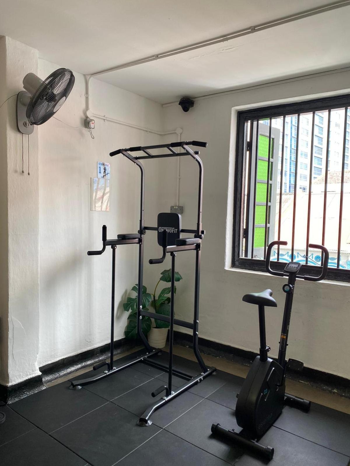 Hostel Beat. Sports