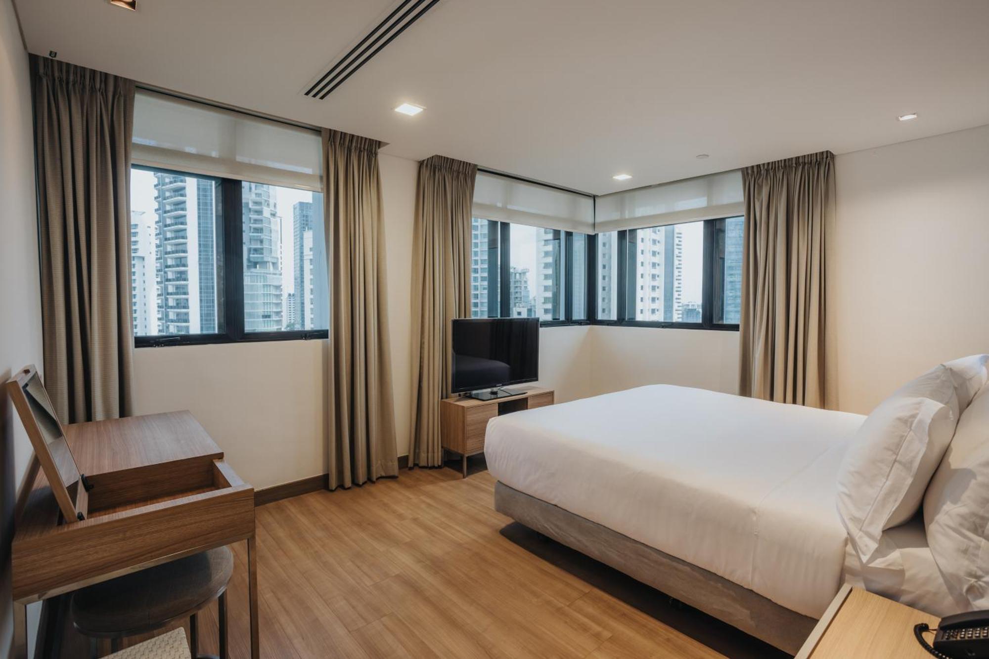 Novotel Living Orchard 4* Singapore