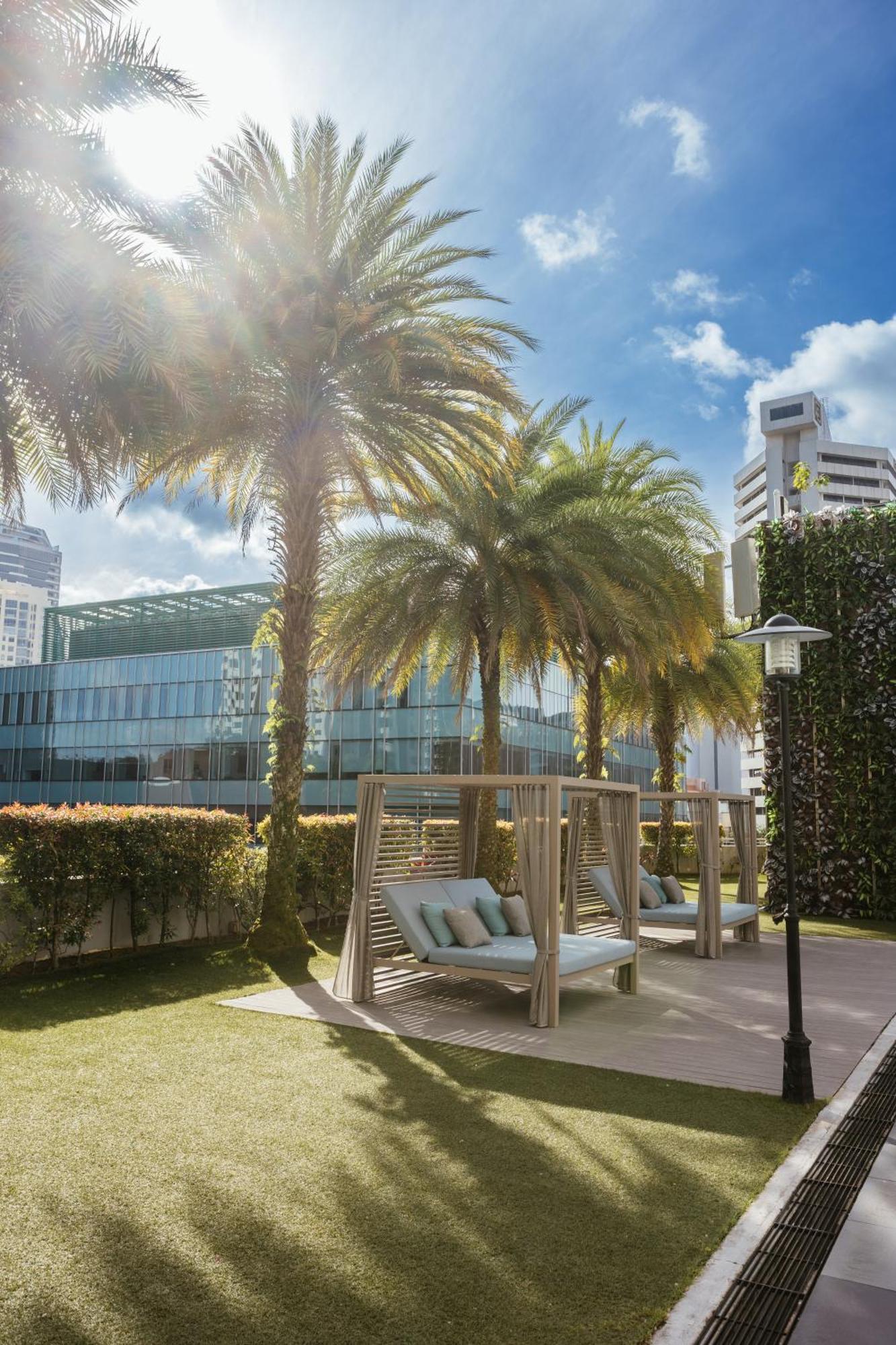 Novotel Living Orchard 4* Singapore