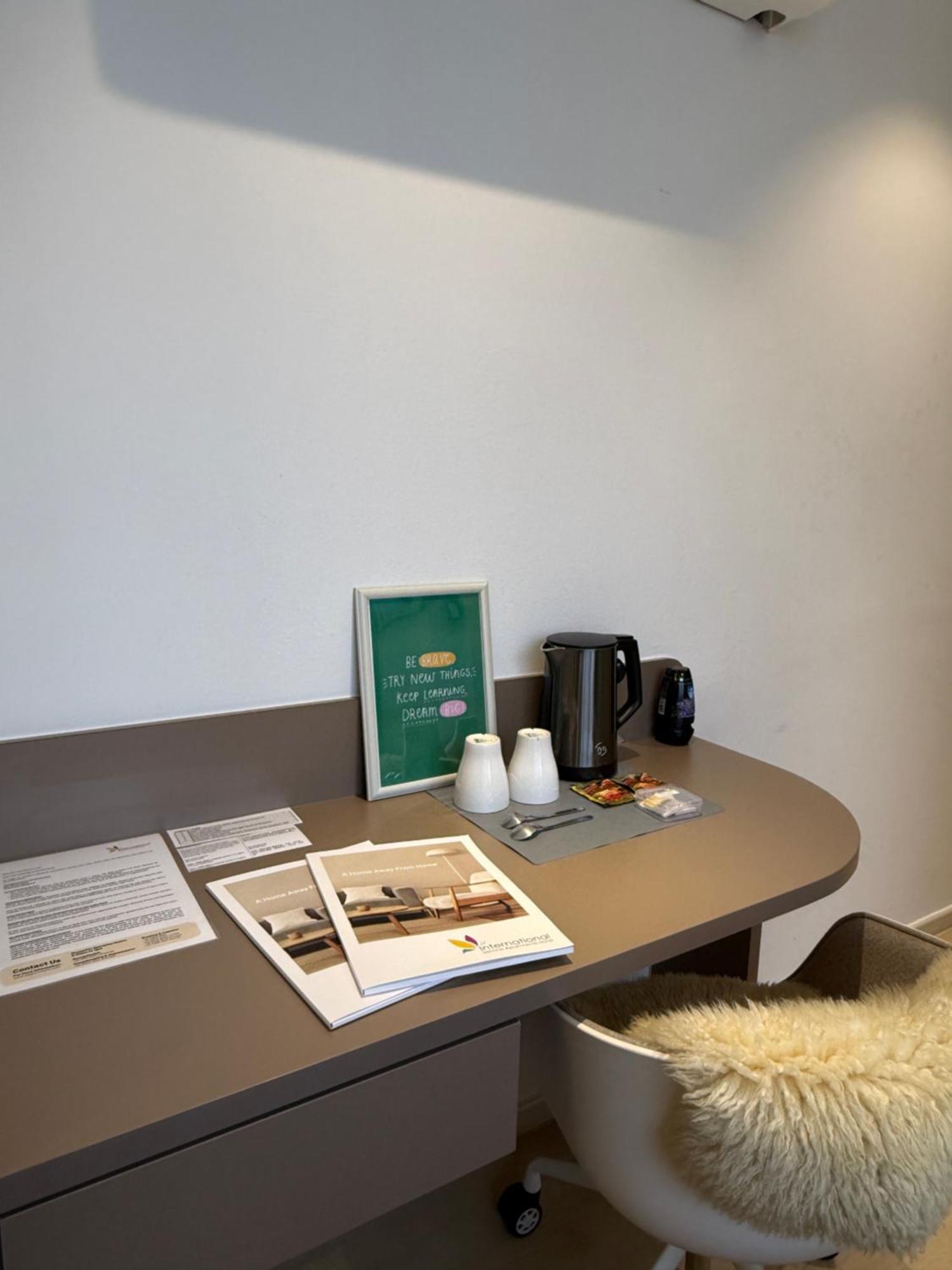 Isa Amber Road Aparthotel 3*