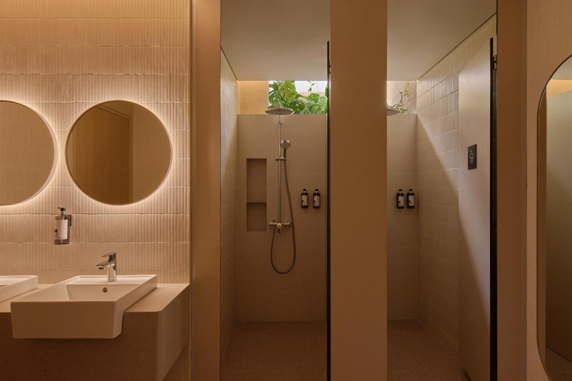Hotel Kinn Habitat 2*