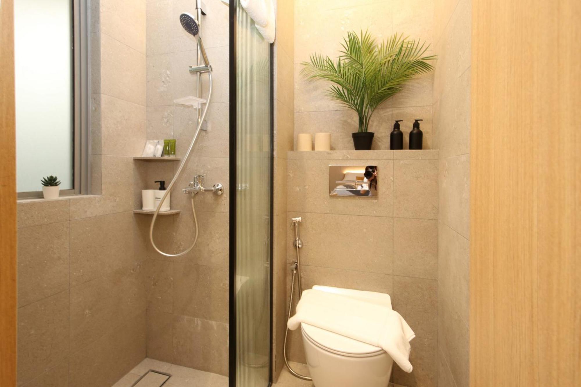 Coliwoo Orchard - Coliving Singapore