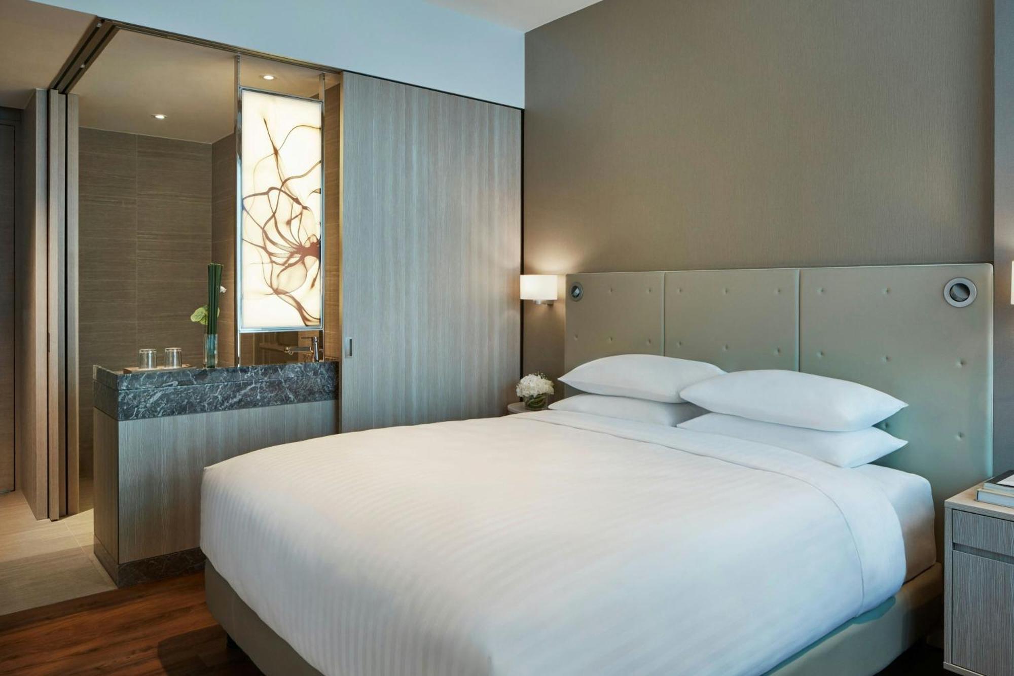Courtyard By Marriott Novena Hotel