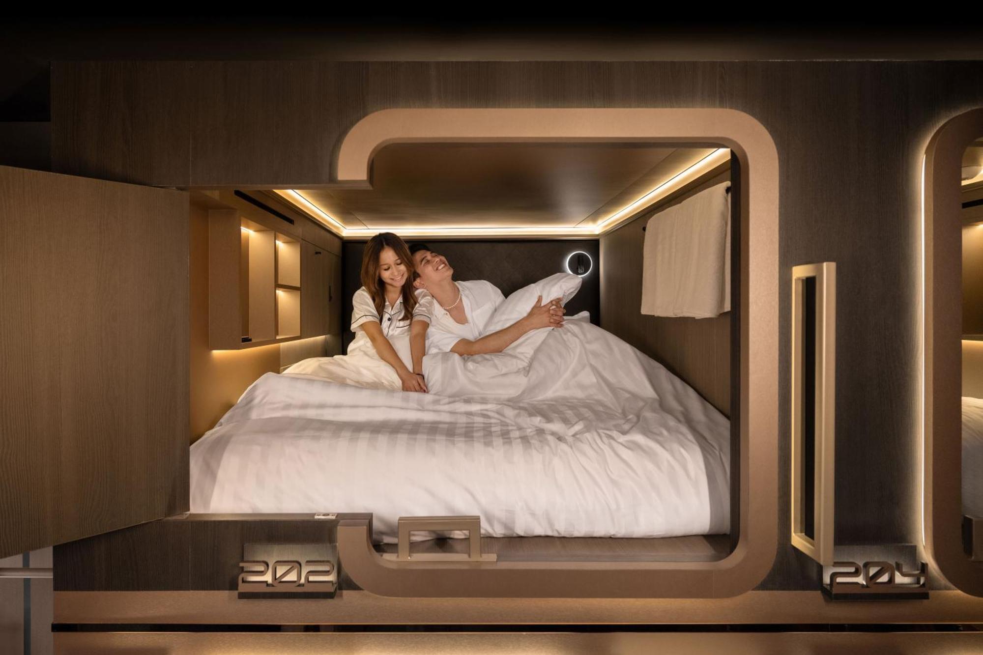 Hostel Cube Social Boutique Capsule At Boat Quay