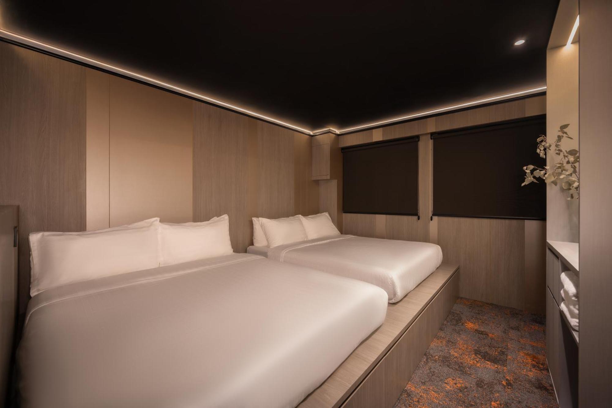 Cube Social Boutique Capsule At Boat Quay Hostel *