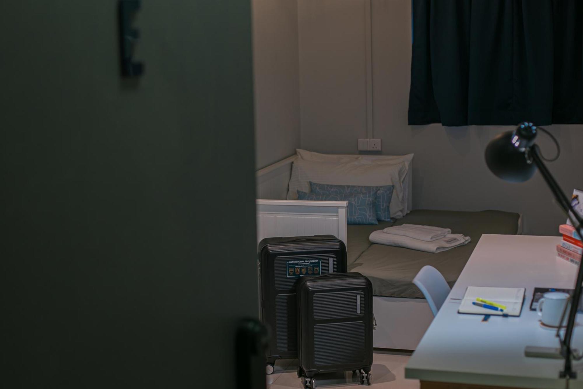 Hostel Bluewaters Collab Quarters