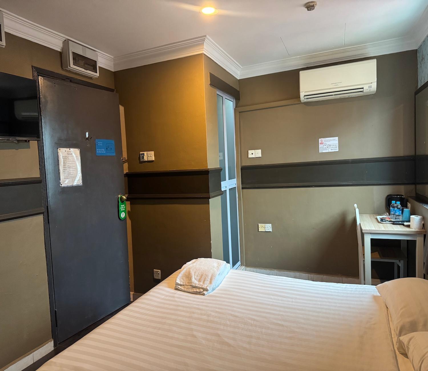 Jjh Aliwal 2* Singapore