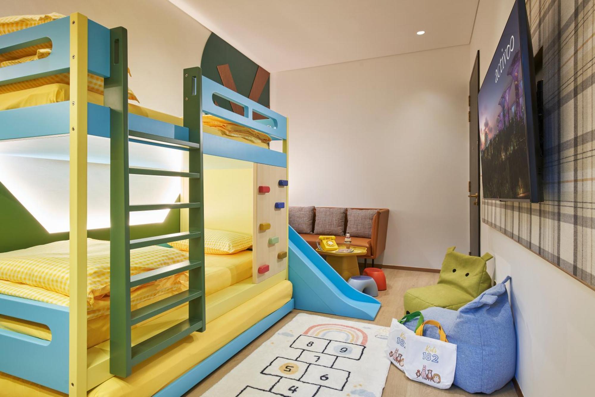 Citadines Connect Centre Hotel 4*