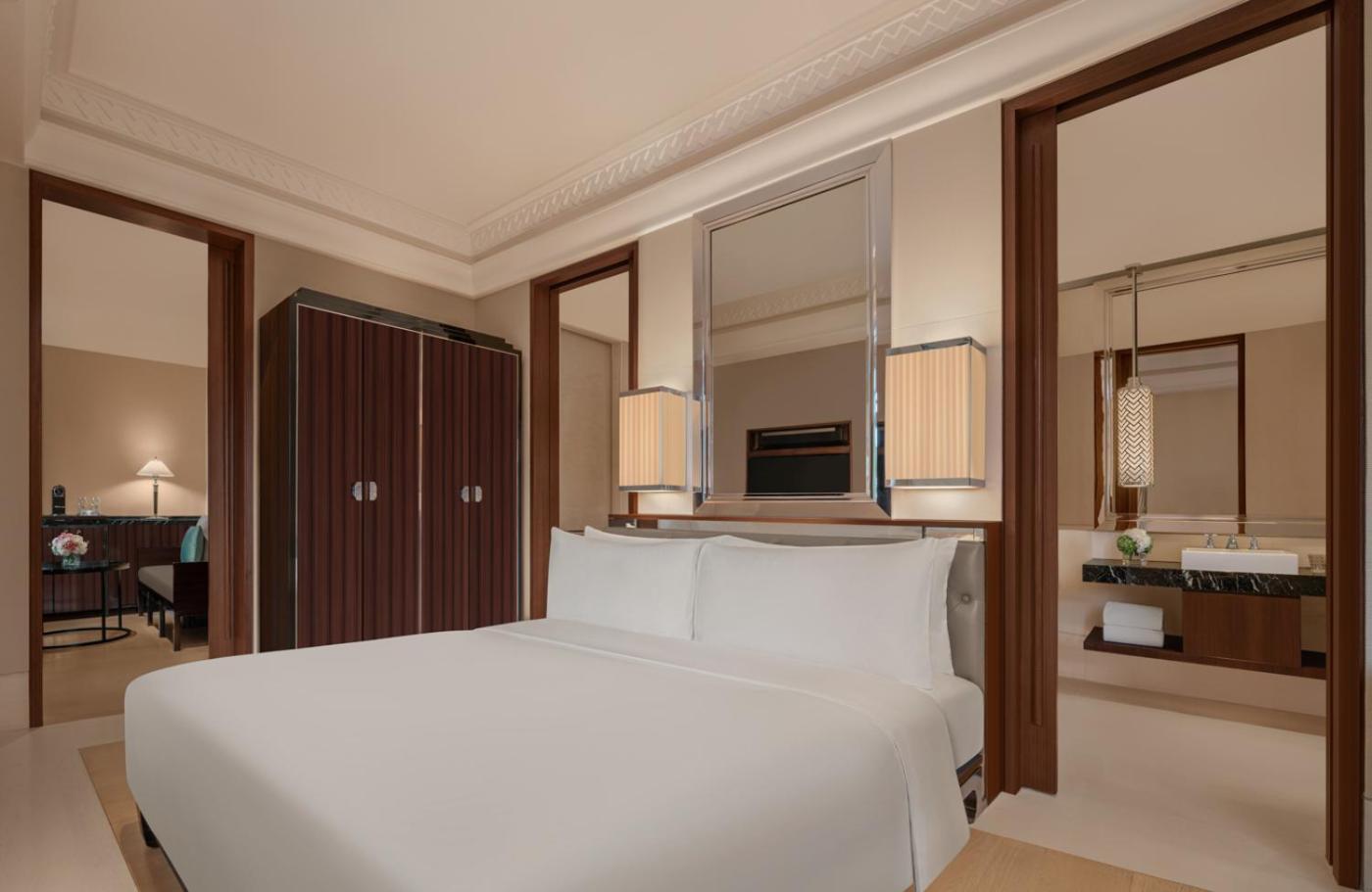 The Capitol Kempinski Hotel