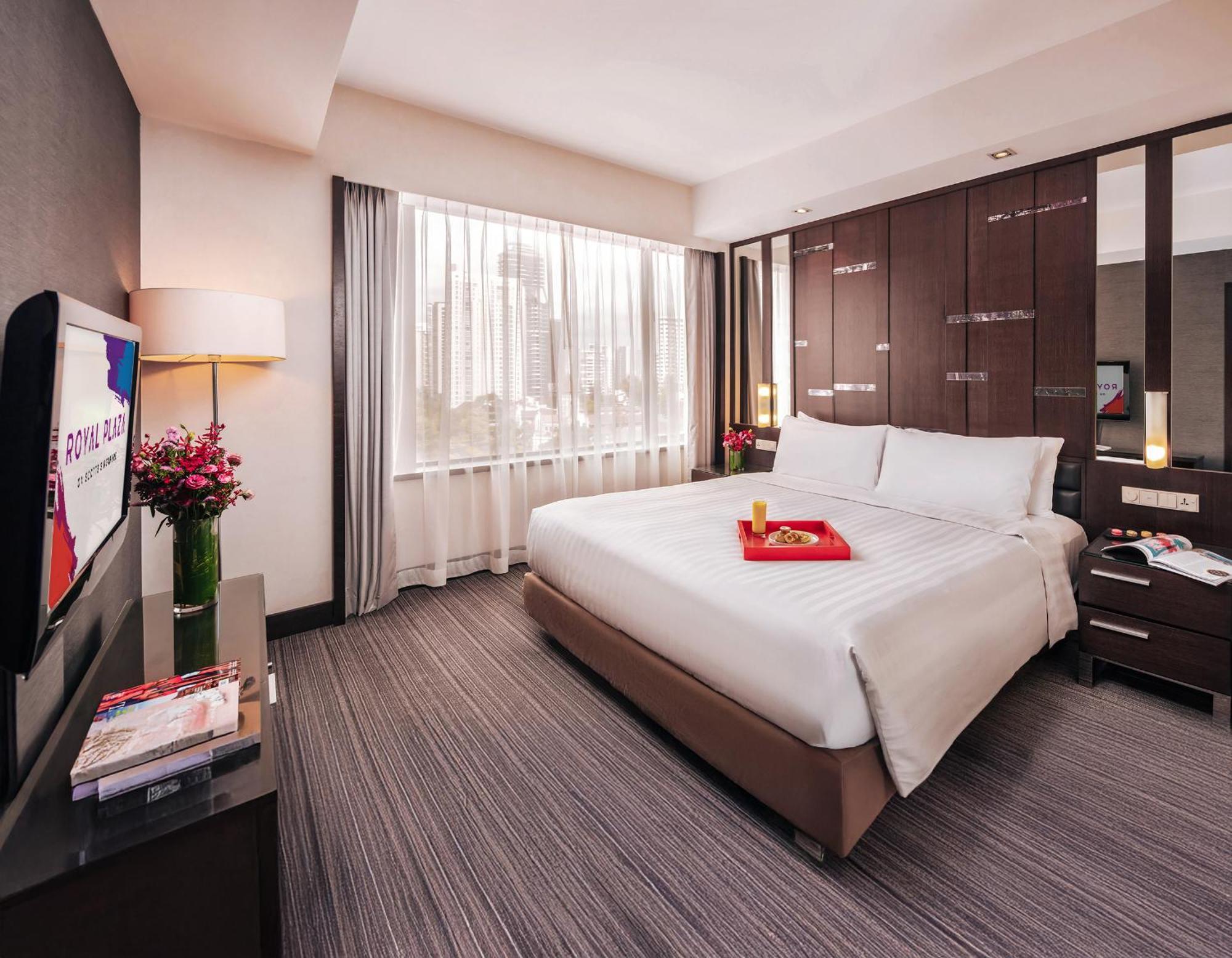 Royal Plaza On Scotts 5* Singapore