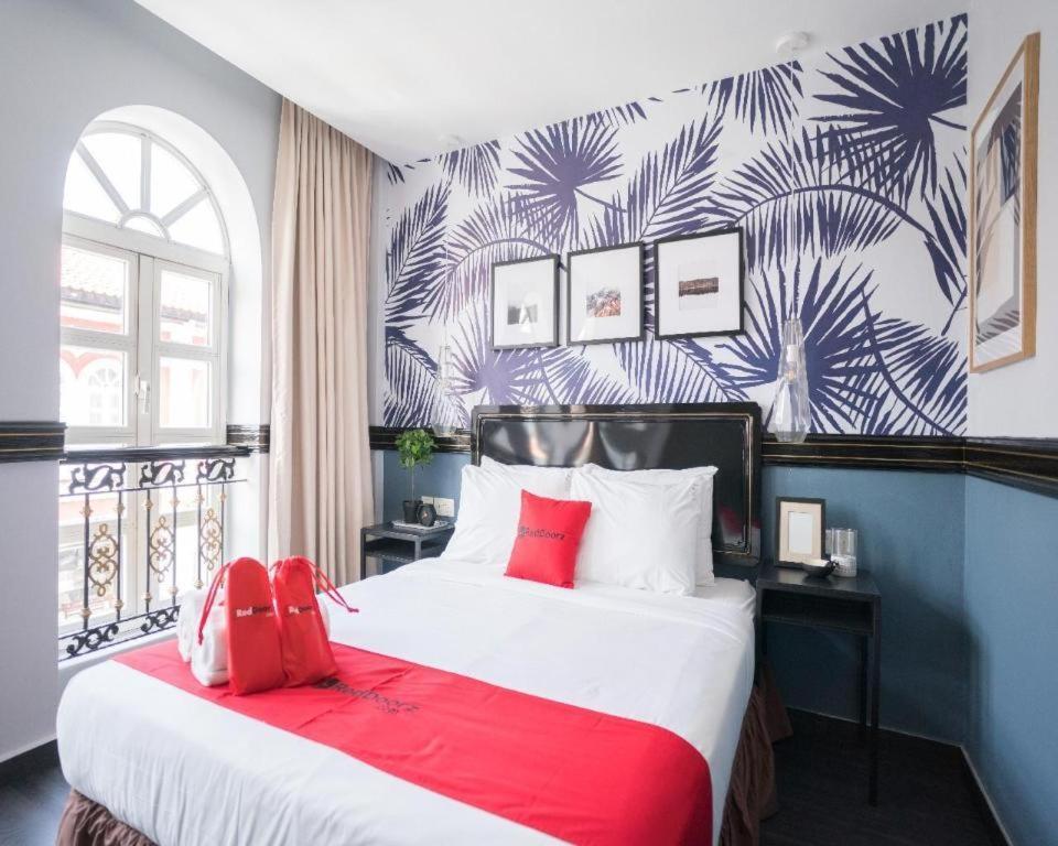Reddoorz Near Marine Parade Hotel Singapura