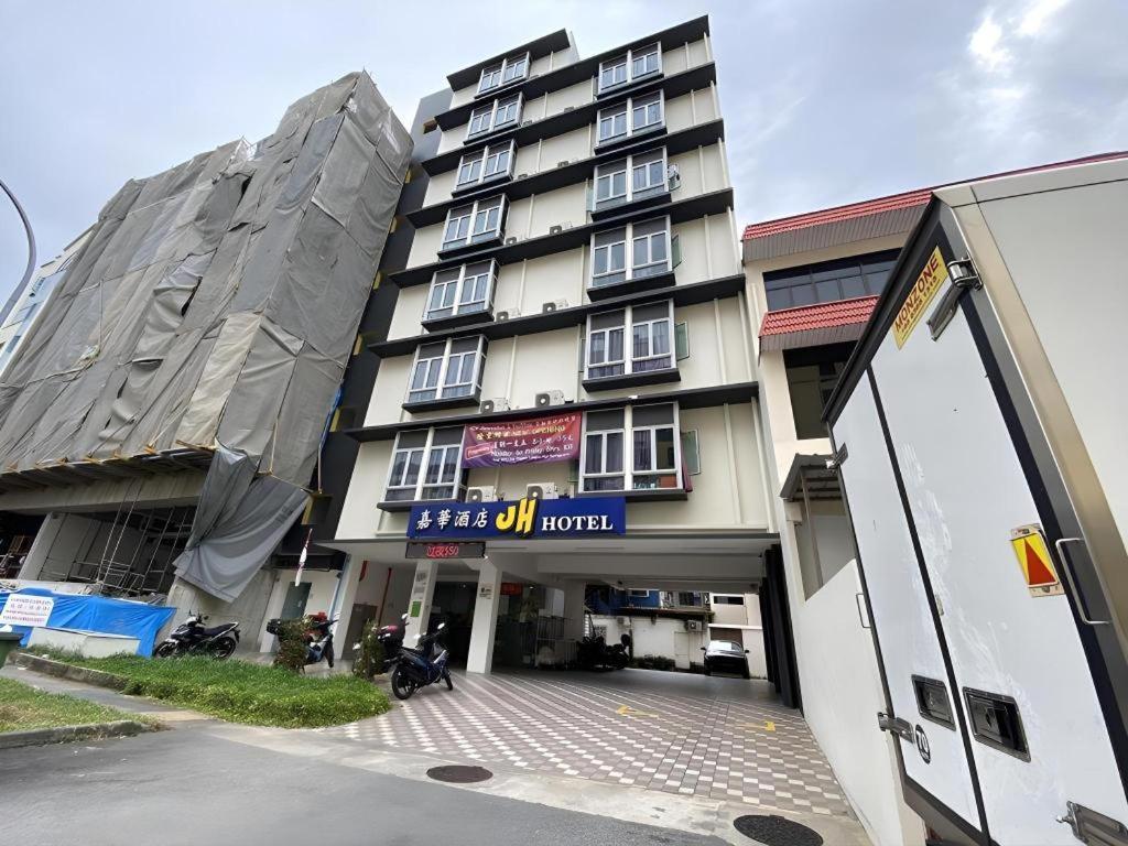 Jh Hotel