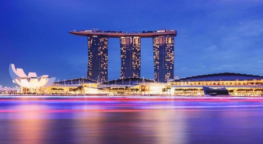 Royal * Singapore