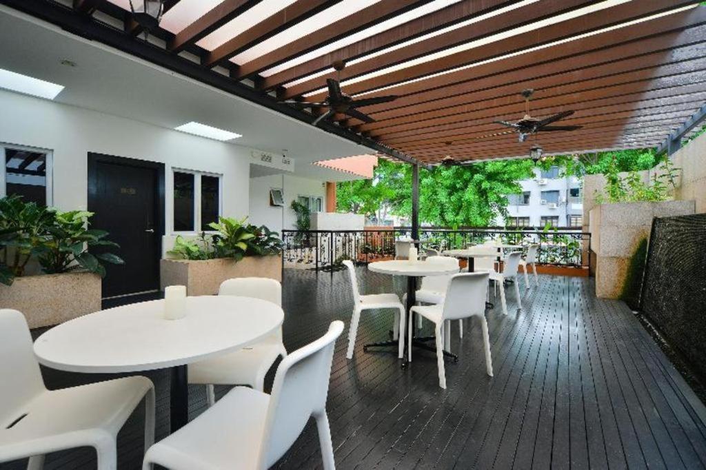 Reddoorz Near Marine Parade Hotel Singapura