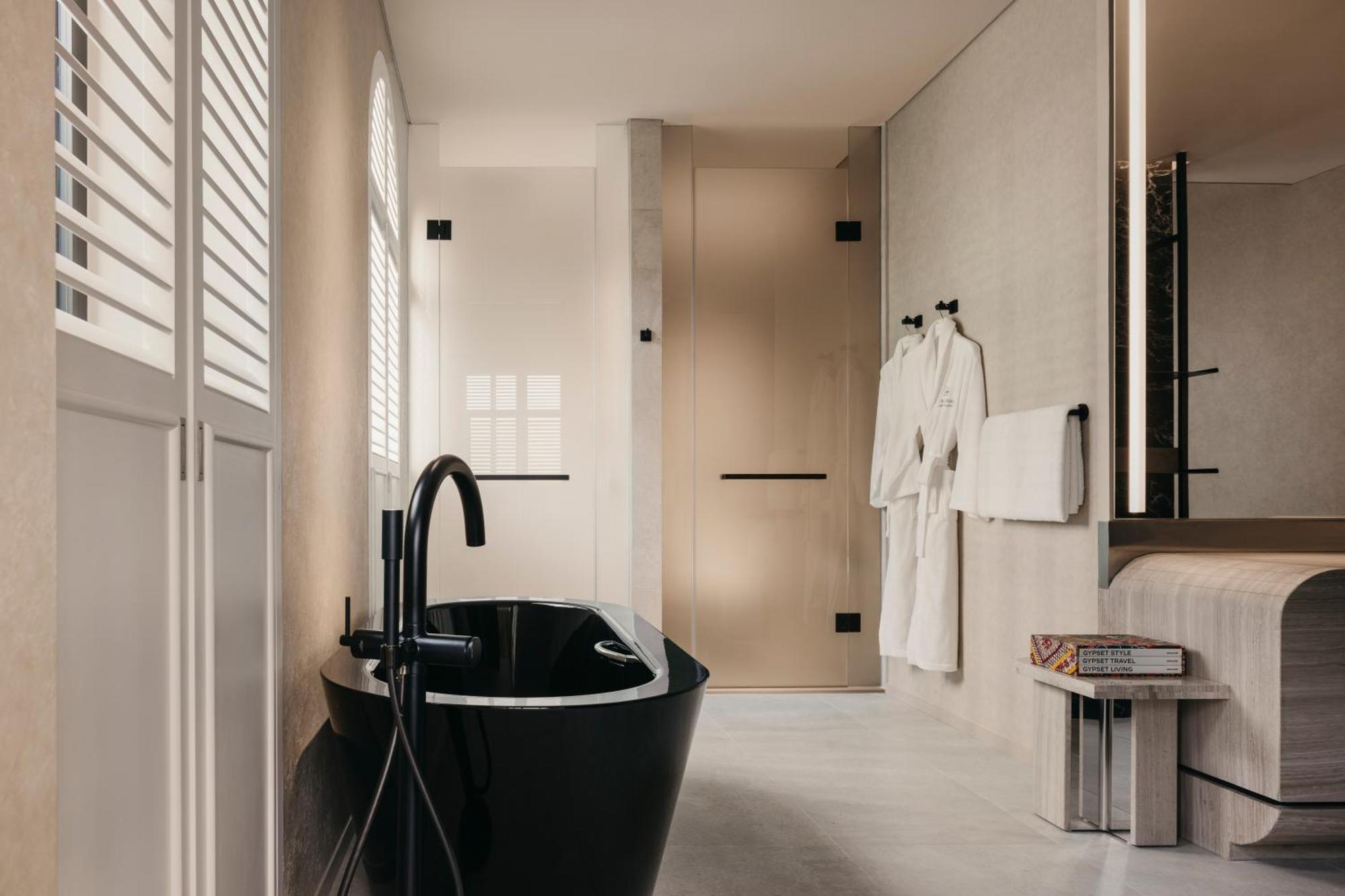Mondrian Duxton Hotel Singapore