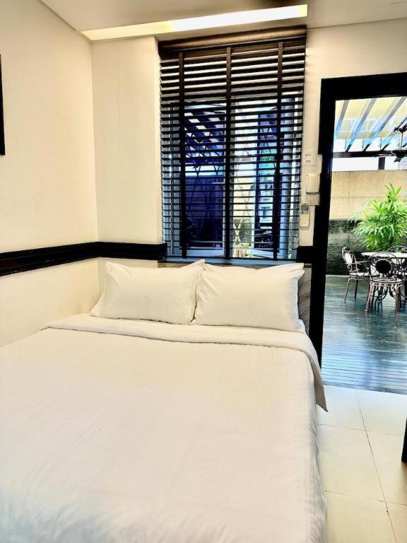 Reddoorz Near Marine Parade 3*