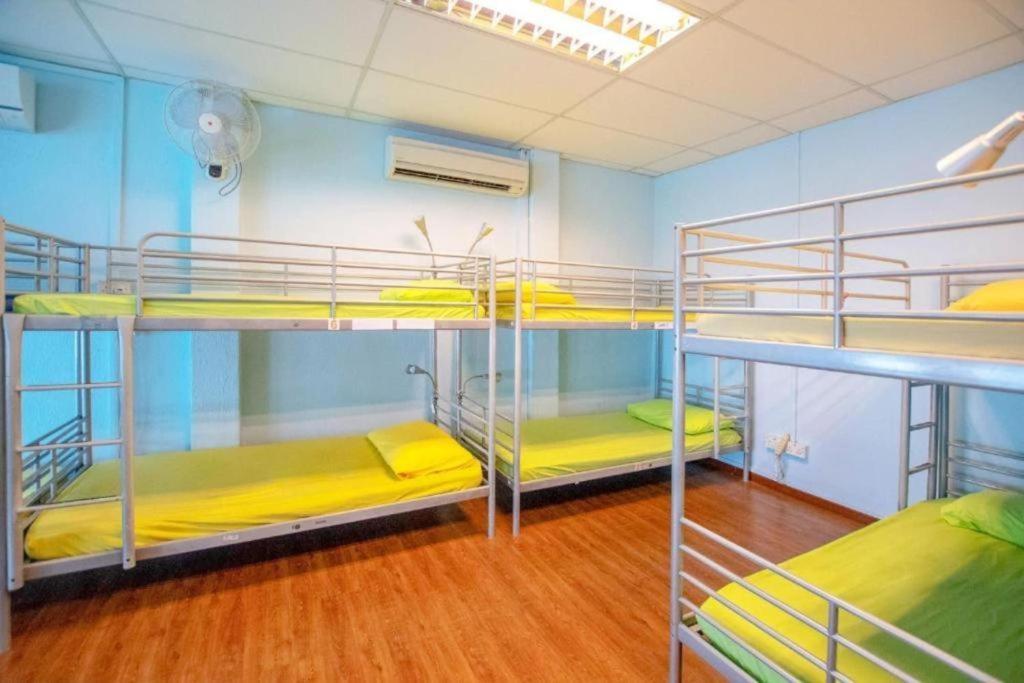 Hostel Vintage @ Clarke Quay *