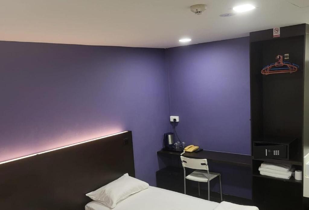 Hotel L @ 51 Desker Singapura