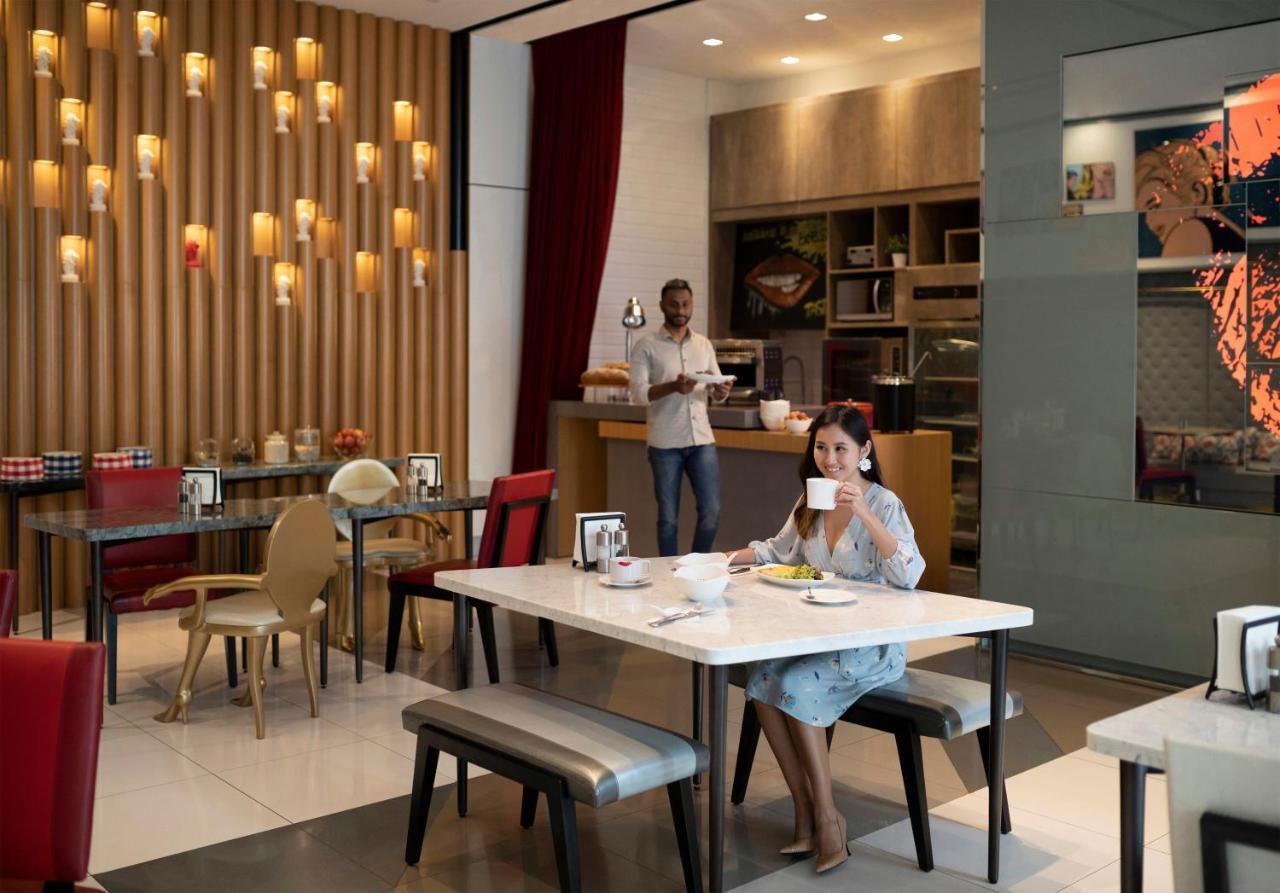 Oakwood Aparthotel