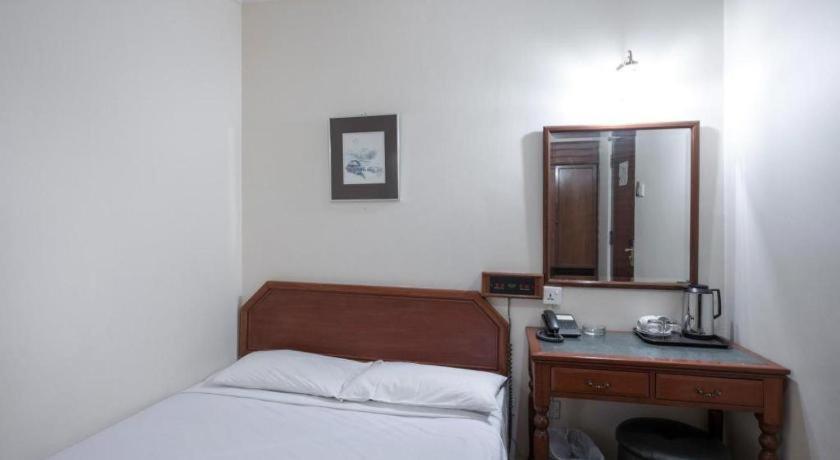 Penta 3* Singapore