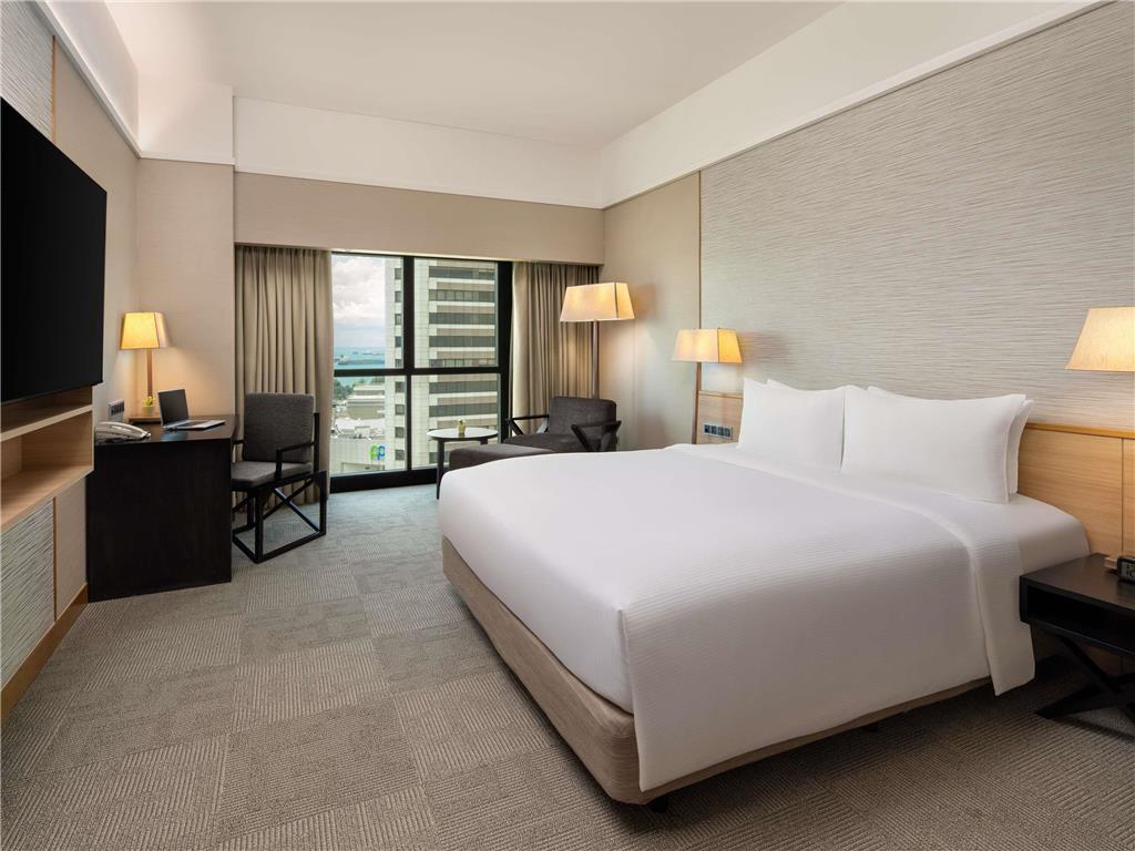 Grand Mercure Roxy 4*