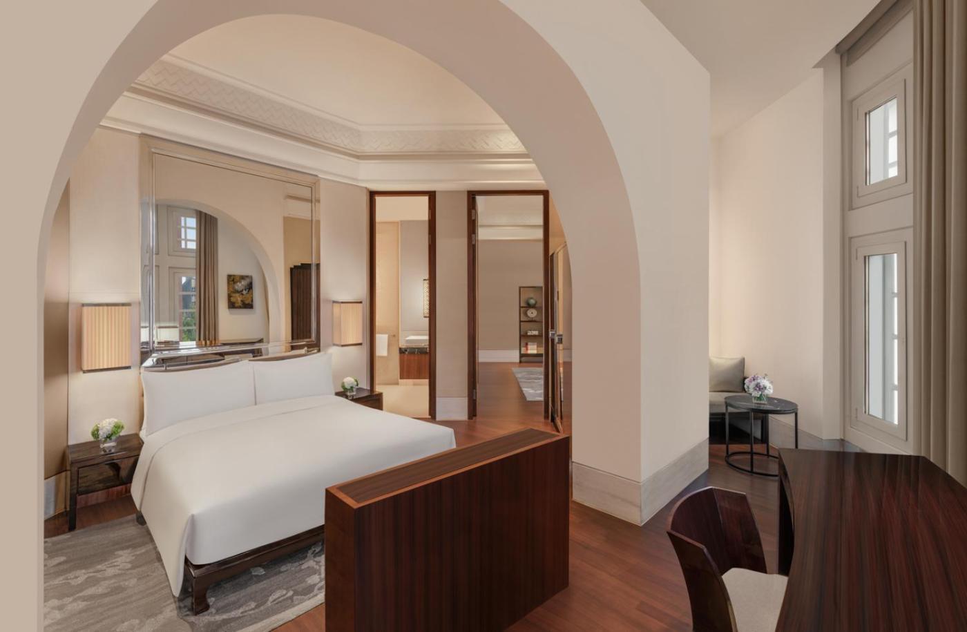 The Capitol Kempinski Hotel 5*