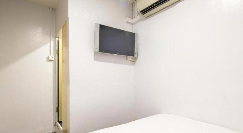 Meriton Hotel