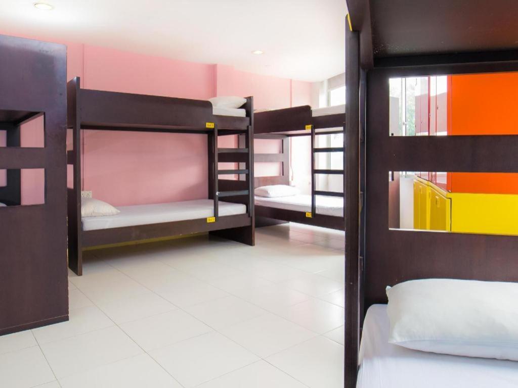 G4 Station Backpackers