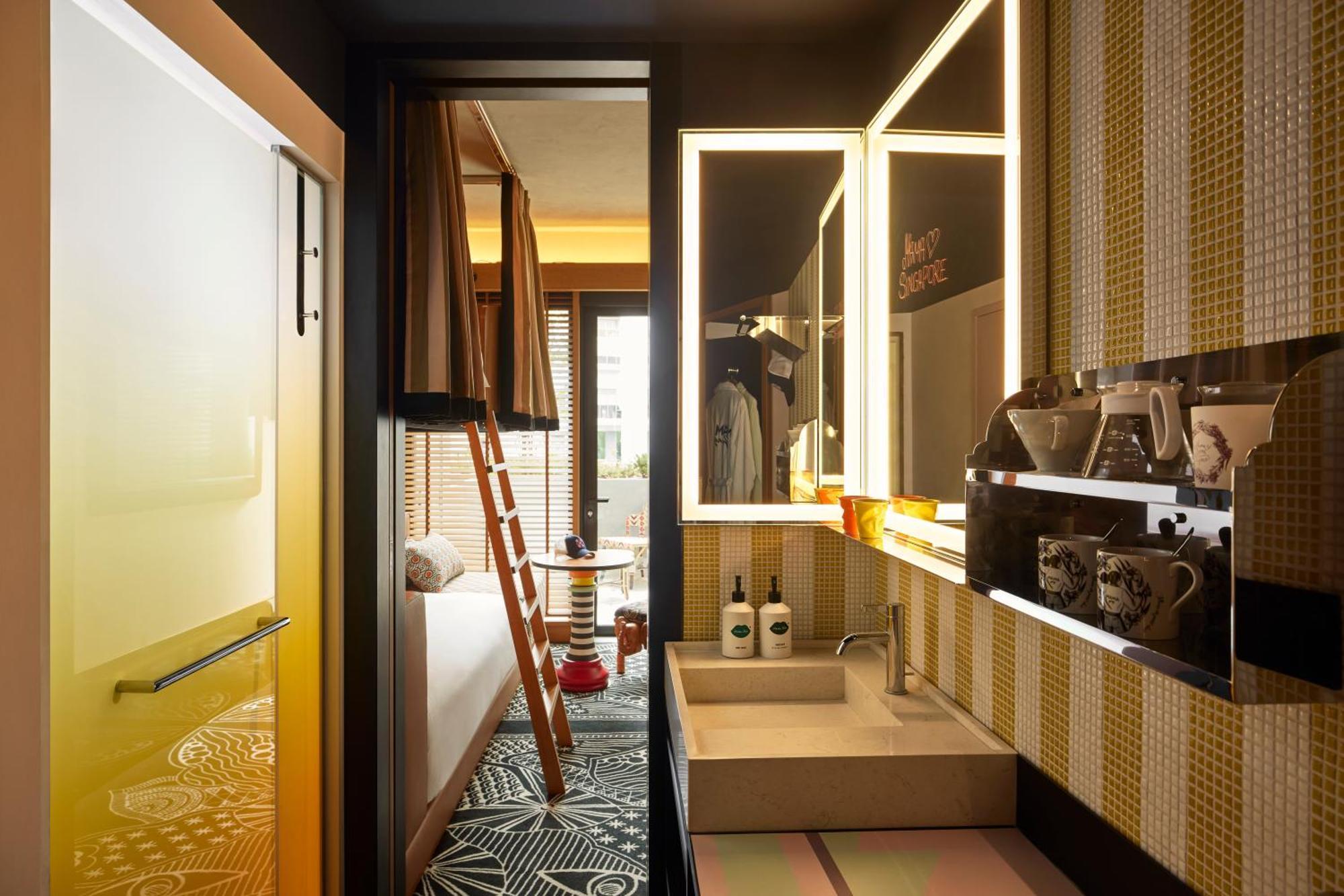 Mama Shelter Hotel 4*