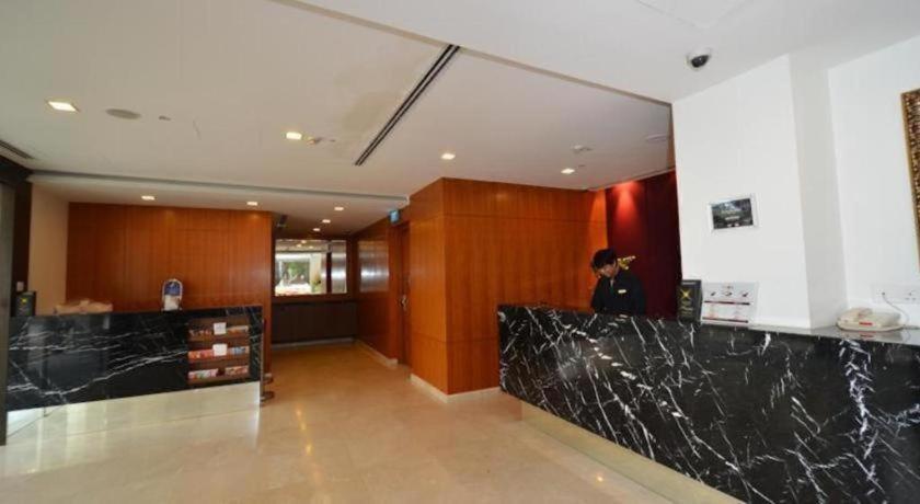 Reddoorz Premium @ Balestier Hotel