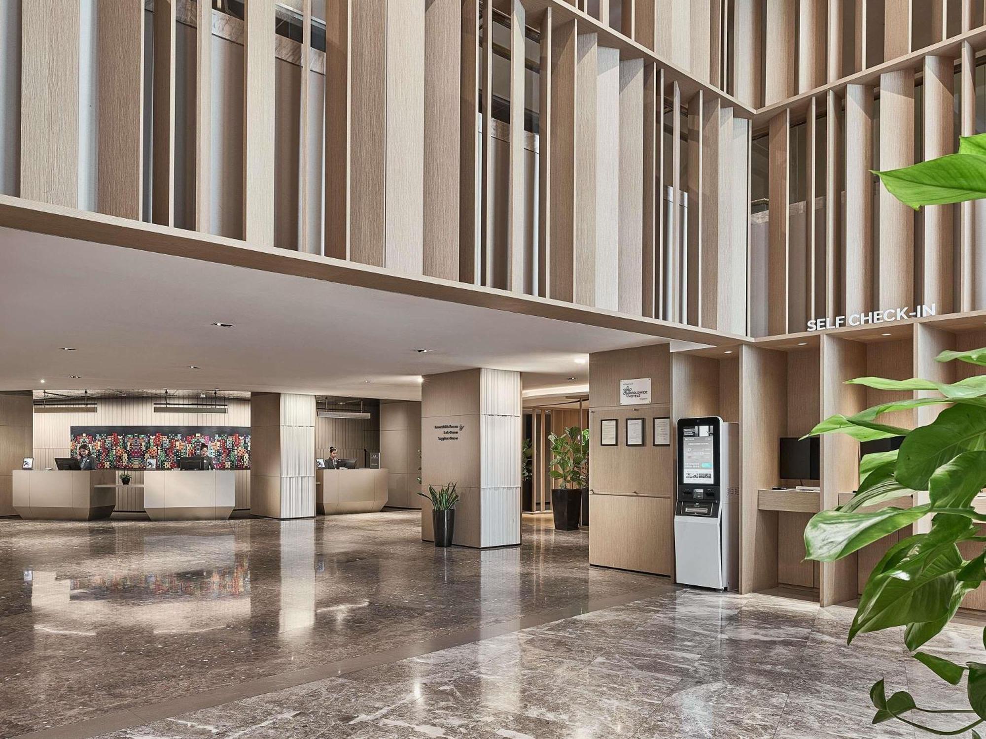 Novotel On Kitchener Hotel