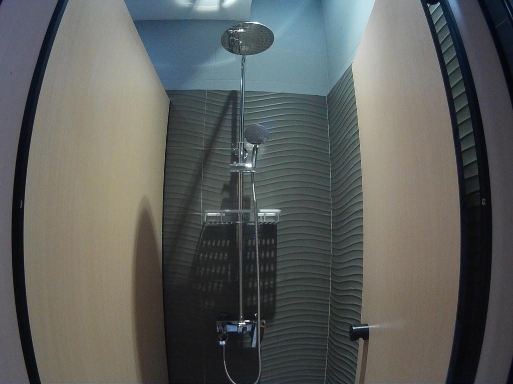 Met A Space Pod @ Boat Quay Capsule hotel