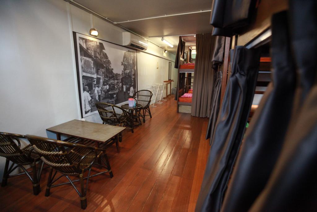 60s Hostel *