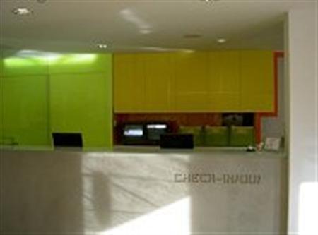 Hangout At Mt Emily Hotel 2*