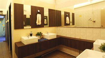 The Hive Hostel Singapore